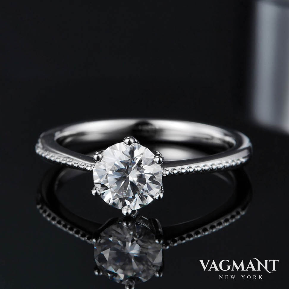 Vagmant® Promesse Moissanite Ring