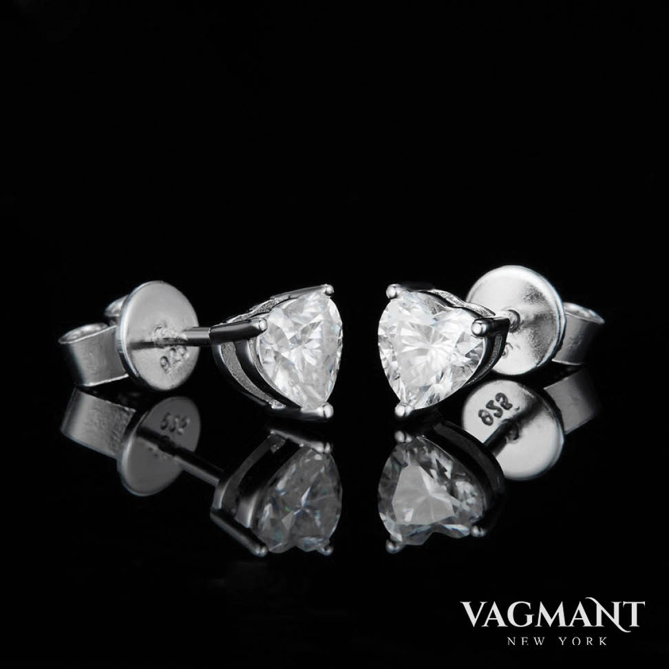 Vagmant® Épris En forme de coeur Moissanite  Earrings