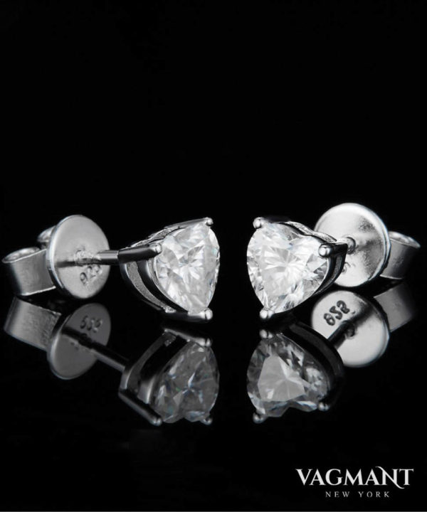 Vagmant® Épris En forme de coeur Moissanite Earrings