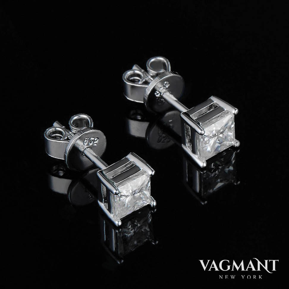 Vagmant® Fête Moissanite Earrings